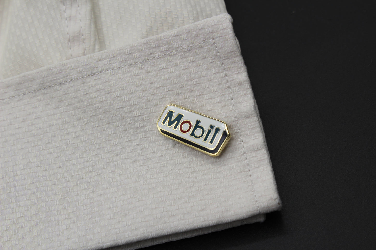 Gas Mobil Pins