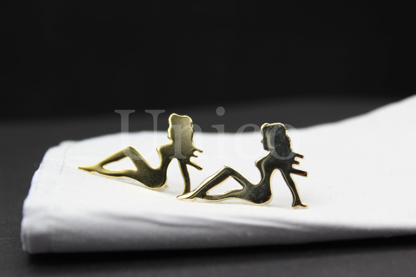 Mudflap Lady Left Cufflinks