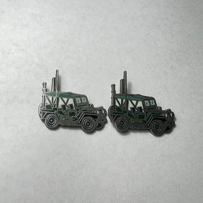 Jeep M151 with top Cufflinks